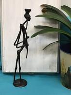 Afrikaanse kunst/sculptuur brons “Vrouw met Kind”., Gebruikt, Ophalen
