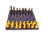 Schaakspel - Handmade Chess Set with Genuine Baltic Amber –