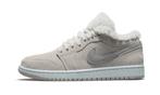 Air Jordan 1 Low SE Sherpa Fleece - maat 44 (Sneakers), Verzenden, Nieuw, Sneakers of Gympen, ["Jordan","Air Jordan"]