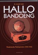 Hallo Bandoeng 9789057306044 H. Vles, Boeken, Verzenden, Zo goed als nieuw, H. Vles