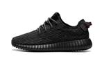 Yeezy Boost 350 V1 Pirate Black (2023) - maat 42 2/3, Verzenden, Zwart, Nieuw, Sneakers of Gympen