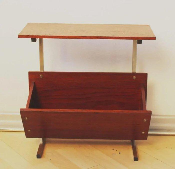 Tijdschriftenhouder - teak rosso - Nederland (Zonder, Antiek en Kunst, Curiosa en Brocante