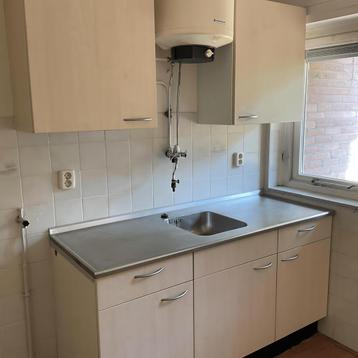 Tweekamerappartement met tuin en tijdelijke huur beschikbaar voor biedingen