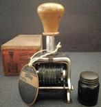 1940s PRINTATOR STANDARD 30 • 5 ½ mm. • Sello de mano • RARO