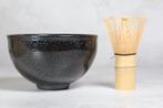 Akira Suzuki  (b 1955) - Chawan - Aardewerk - Bevroren
