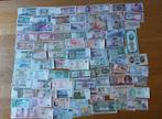 Collectie van circa 75 verschillende bankbiljetten deels UNC