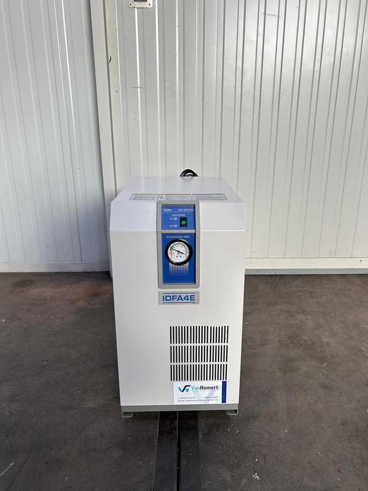 Gebruikte koeldroger | SMC IDFA 8E | 1.083 l/min, Zakelijke goederen, Machines en Bouw | Pompen en Compressoren