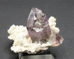 amethist Kristallen op matrix - Hoogte: 6.5 cm - Breedte: