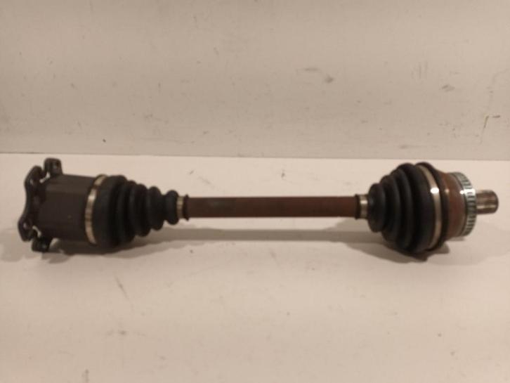 Aandrijfas links voor Audi A6 C5 RS6 quattro, Auto-onderdelen, Ophanging en Onderstel, ARN erkend, Stiba lid, Erkend duurzaam
