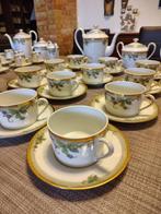 Limoges - Viollet Le Duc - Koffie- en theeservies (57) -, Antiek en Kunst