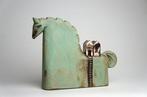 Urszula Despet - sculptuur, Trojan Horse - 19 cm - Keramiek