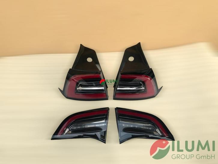 TESLA MODEL 3 ACHTERLICHT LINKS RECHTS EU, Auto-onderdelen, Verlichting, Gebruikt, Verzenden