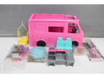 Barbie Droomcamper - Speelset met 7 speelplekken en 60+, Verzenden, Zo goed als nieuw