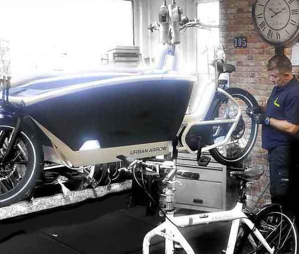 Onderhoud aan Urban Arrow en Bakfiets.nl GRATIS TRANSPORT, Fietsen en Brommers, Fietsen | Bakfietsen, Nieuw, Elektrisch, Verzenden