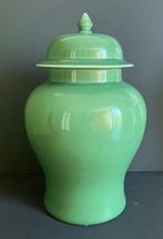 G&C Interiors - Vaas - Porselein - Temple Jar H. 42 cm., Antiek en Kunst