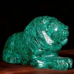 Malachiet sculpturen Leeuw in Malachiet: De majesteit van de