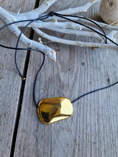 Chique Gouden ketting - bruin koord - midden lengte -, Sieraden, Tassen en Uiterlijk, Armbanden