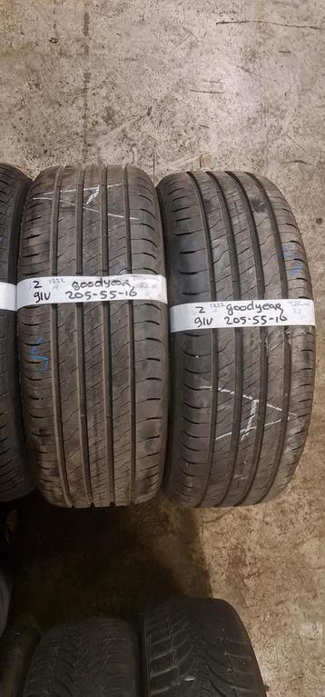 2x 205-55-16 Goodyear Zomer 7.7mm €50 Per Band 205 55 16 beschikbaar voor biedingen