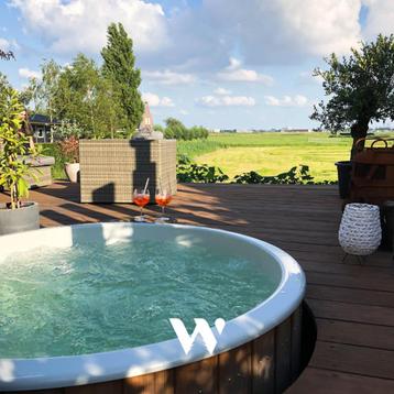 Upgrade je Tuin: Kies voor Luxe met een Hottub van Welvaere beschikbaar voor biedingen