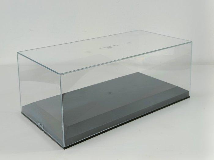 Exclusiv Cars 1:18 - Modelauto (6) - 6x Showcase met zwarte, Hobby en Vrije tijd, Modelauto's | 1:5 tot 1:12