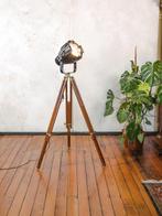Fargo - Theaterlamp - Aluminium, Hout - Vloerlamp, Tripod