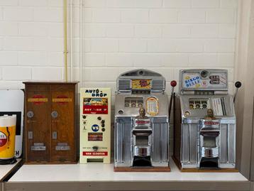 Antieke gokkast schietkast knikkerkast krachtmeter automaat beschikbaar voor biedingen