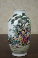Vaas - Porselein - China (Zonder Minimumprijs)