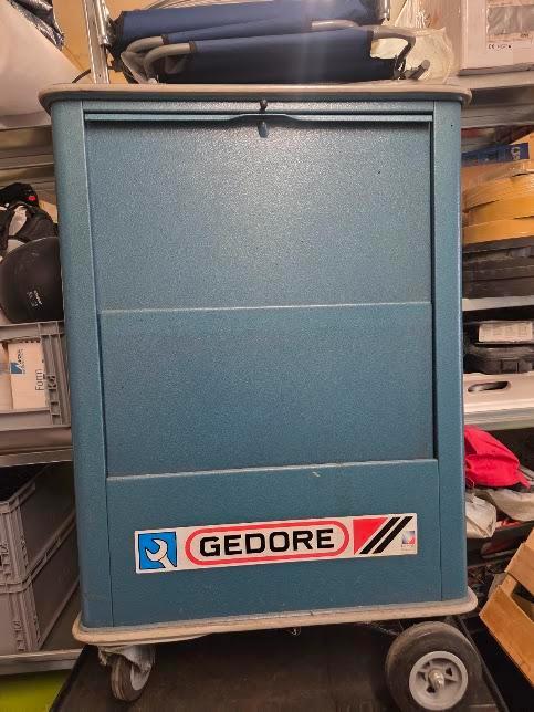Gereedschapswagen GEDORE, Doe-het-zelf en Verbouw, Gereedschapskisten, Zo goed als nieuw, Ophalen
