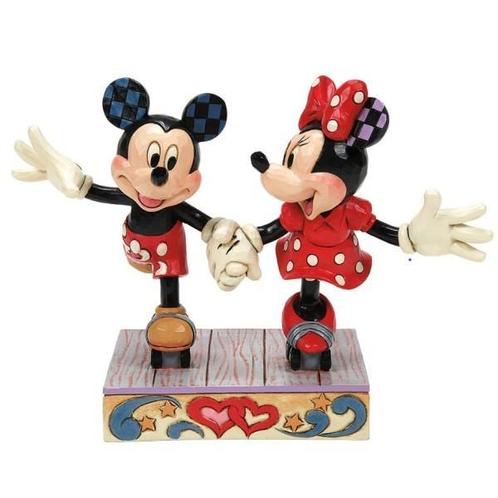 Disney Traditions – Mickey And Minnie Rollerskate, Verzamelen, Disney, Mickey Mouse, Nieuw, Beeldje of Figuurtje, Ophalen of Verzenden