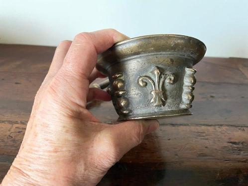 Vijzel (2) - 17e - Hoge Epoch en Curiositeiten - Brons, Antiek en Kunst, Antiek | Overige Antiek