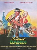 - Poster Crocodile Dundee 1986 Paul Hogan, art Daniel Goozee, Nieuw