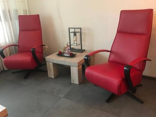 leren relaxfauteuils met stalen frame - rood leer - Echt le, Huis en Inrichting, Fauteuils, 75 tot 100 cm, Nieuw, 50 tot 75 cm