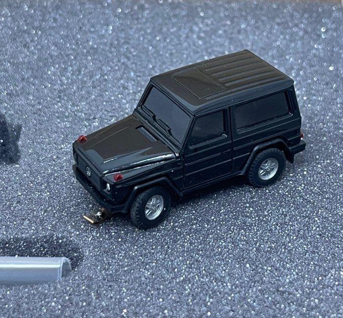 Faller H0 - 161484 - Modeltreinvoertuigen (1) - SUV Mercedes, Hobby en Vrije tijd, Modeltreinen | H0