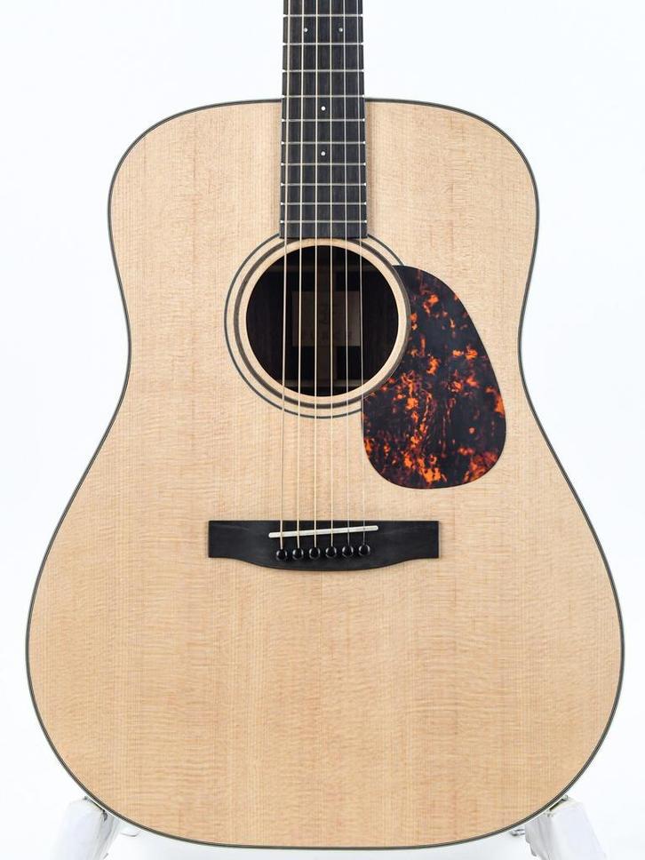 Furch Vintage 1 D-SR (Akoestische Gitaren,Western Gitaren), Muziek en Instrumenten, Snaarinstrumenten | Gitaren | Akoestisch, Western- of Steelstringgitaar