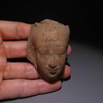 Oud-Egyptisch Terracotta Farao hoofd. 6,5 cm hoog. 323 - 30