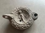 Replica van een oude Romein Terracotta Olielamp - 11 cm