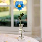 Bloem Wolvilt - Viooltje Lichtblauw - Handmade-Fairtrade - H, Ophalen of Verzenden, Nieuw