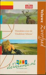 Veluwe zwerfpad / Streekpad / 16 9789070601997, Boeken, Reisgidsen, Verzenden, Gelezen