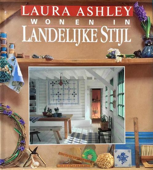 Laura Ashley wonen in landelijke stijl 9789026934377, Boeken, Hobby en Vrije tijd, Gelezen, Verzenden