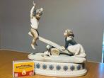 Lladró - Fulgencio Garcia - sculptuur, See-Saw - 27 cm -, Antiek en Kunst