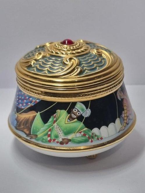 HOUSE OF FABERGE  PETROUCHKA  - Muzikale juwelendoos -, Antiek en Kunst, Curiosa en Brocante