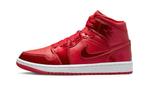 Air Jordan 1 Mid SE Pomegranate - maat 38 (Sneakers), Kleding | Dames, Schoenen, Verzenden, Nieuw, Sneakers of Gympen