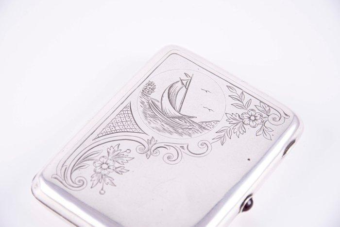 Russian 875 Hallmark - Sigarettendoos - Zilver, Antiek en Kunst, Antiek | Goud en Zilver