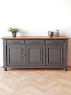 Grijsbruin dressoir | Landelijke kast | Eikenhout | Vavivo, Huis en Inrichting, Kasten | Dressoirs, 150 tot 200 cm, Nieuw, Ophalen of Verzenden