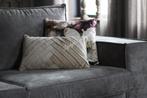 Velvet kussen Femm Sand 30 x 50 cm, Huis en Inrichting, Woonaccessoires | Kussens, Ophalen of Verzenden, Nieuw