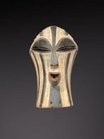 Masker LUBA, (42 CM) - Masque Songye Luba - Songye - DR
