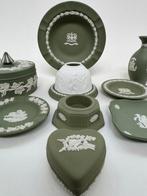 Themacollectie - Fantastische collectie Jasperware in, Antiek en Kunst, Antiek | Glas en Kristal