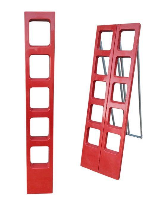 Cycolac Italia - L&O Design per Velca - Keukentrapje - ABS,, Antiek en Kunst, Antiek | Meubels | Stoelen en Banken