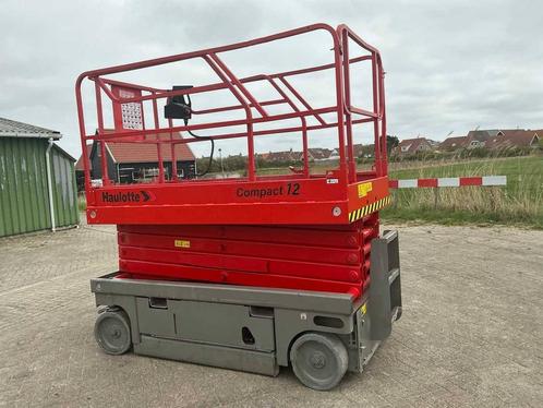 Veiling: Schaarlift Haulotte COMPACT 12 Elektrisch 11.75m 20, Zakelijke goederen, Machines en Bouw | Liften, Steigers en Ladders