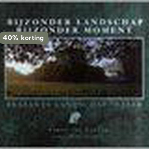 Bijzonder Landschap, Bijzonder Moment 9789074345330, Boeken, Reisgidsen, Zo goed als nieuw, Verzenden